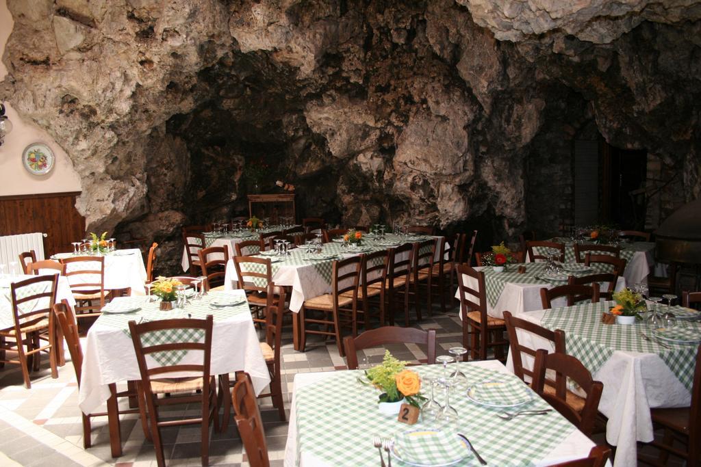 Agriturismo La Grotta Corbara  Luaran gambar